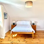 Сasa de vacaciones No's 6, 8 & 9 Dingle Homes *