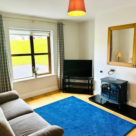 بيت للعطل No's 6, 8 & 9 Dingle Homes Lispole