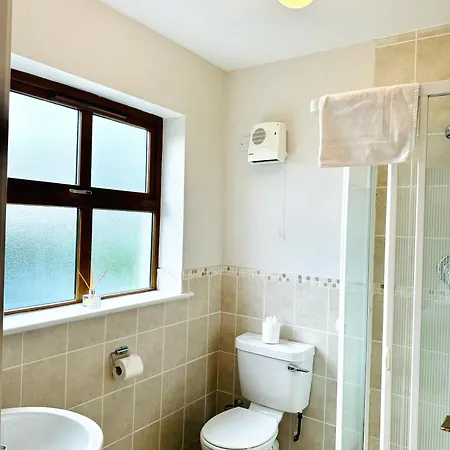 بيت للعطل No's 6, 8 & 9 Dingle Homes