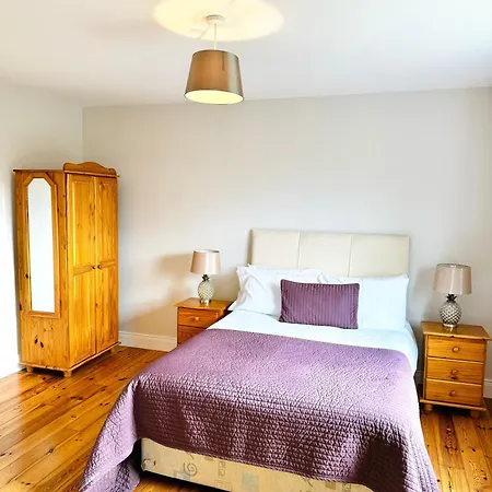 No's 6, 8 & 9 Dingle Homes Lispole