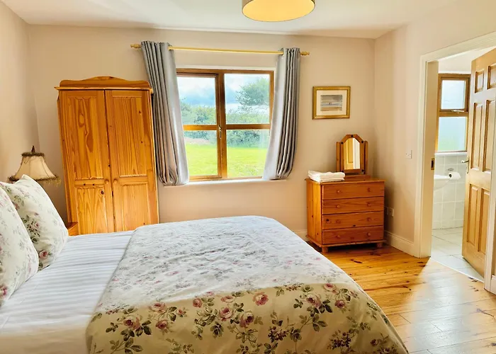 No's 6, 8 & 9 Dingle Homes Casa vacanze *