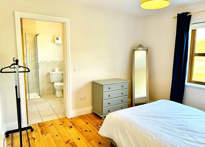 No's 6, 8 & 9 Dingle Homes *