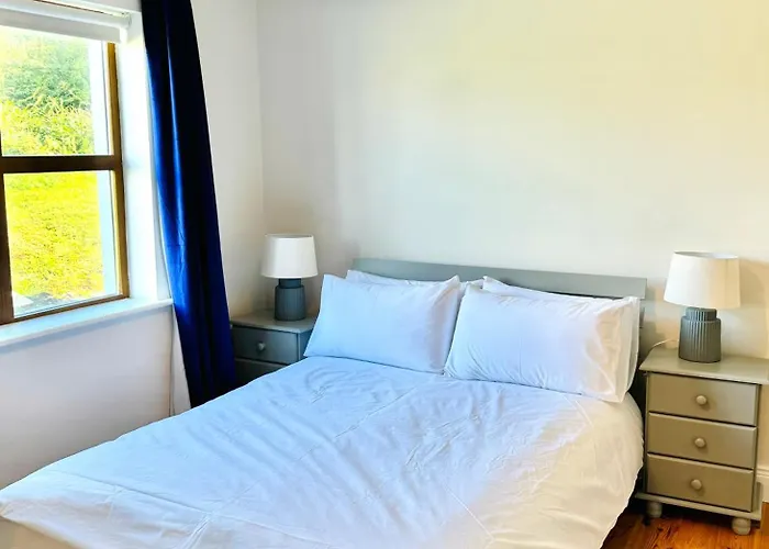 No's 6, 8 & 9 Dingle Homes